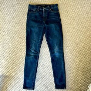 Bridgette skinny Lucky Jeans.